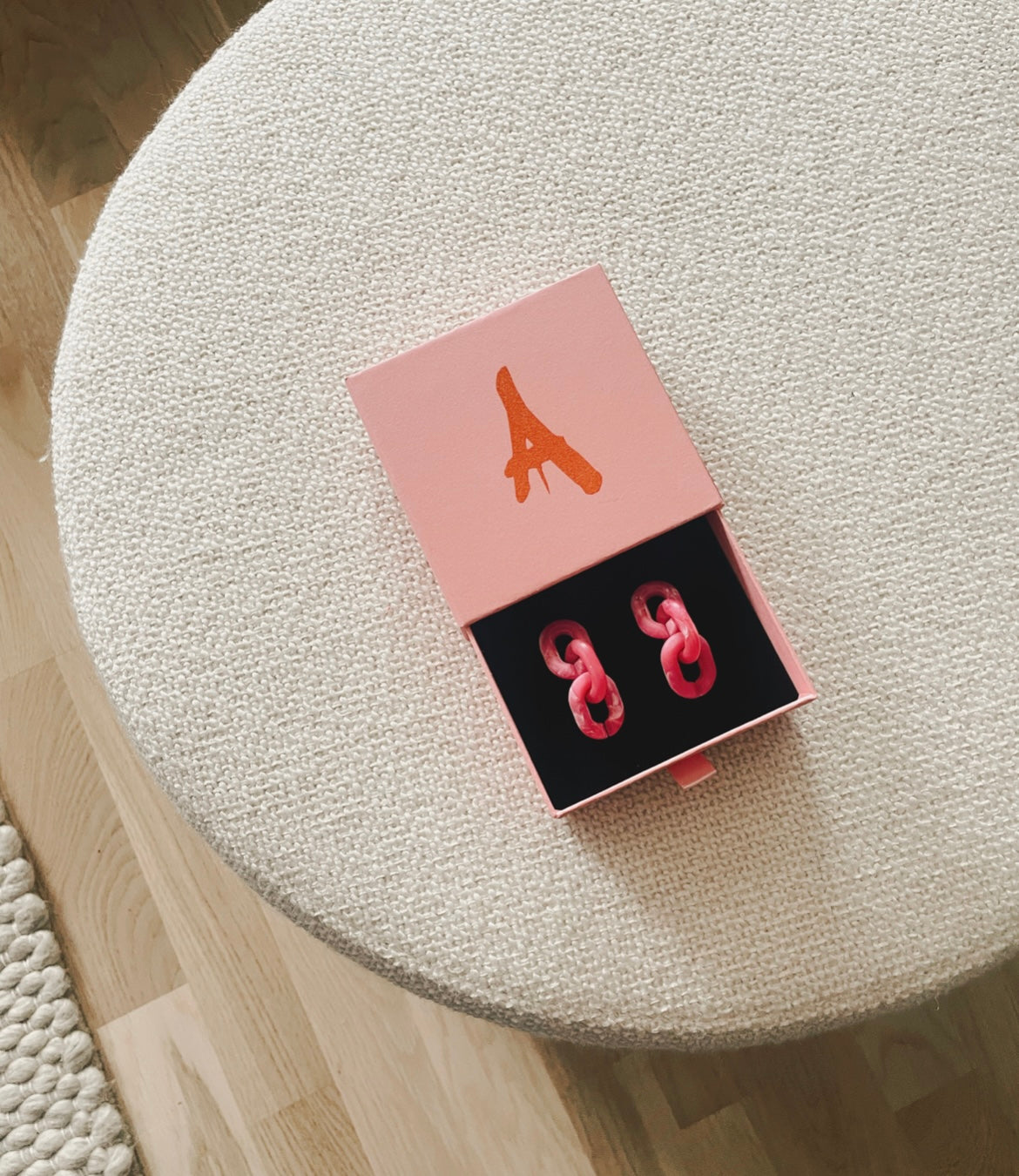 Chain Earrings - Pink